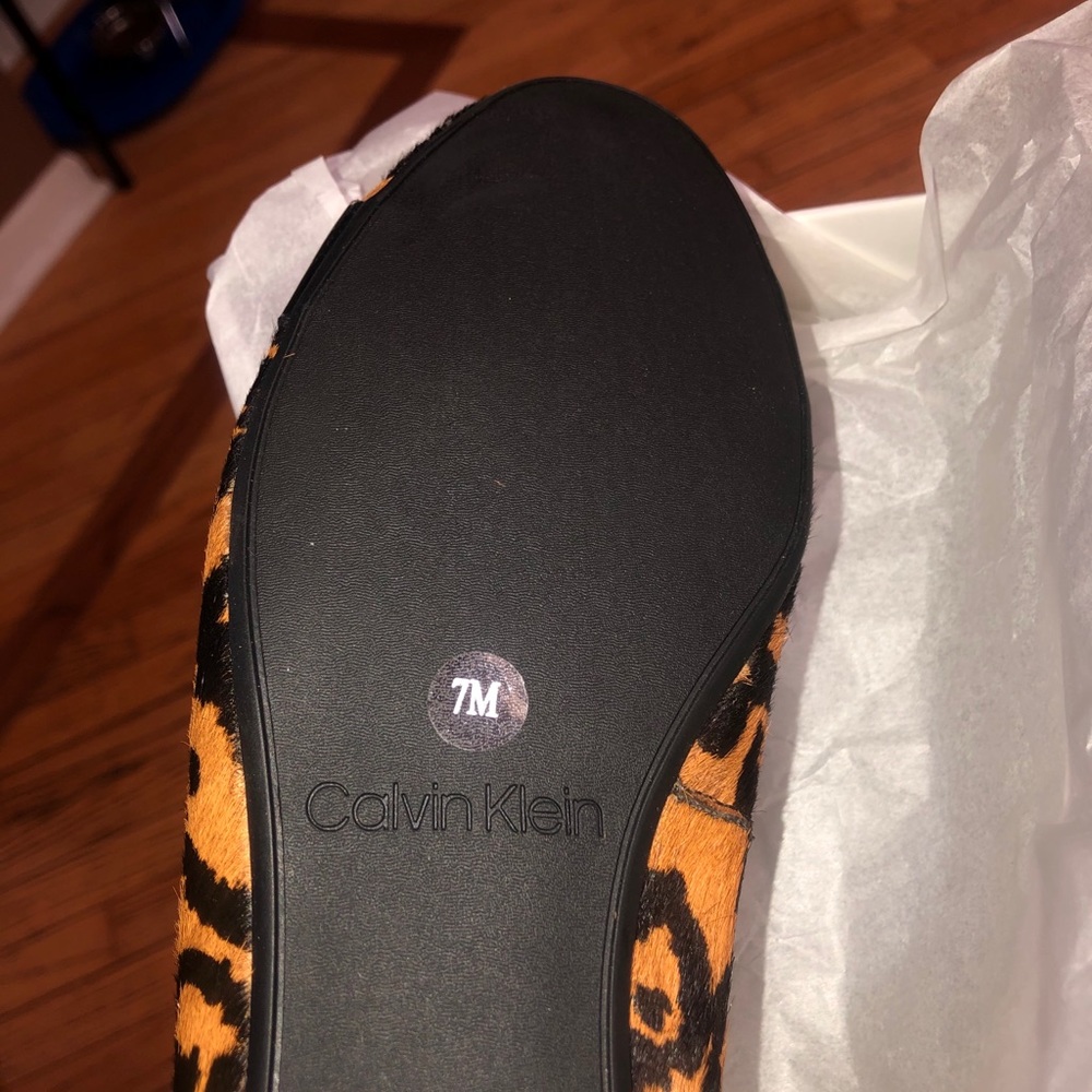 Calvin Klein flats size 7 - Picture 4 of 6